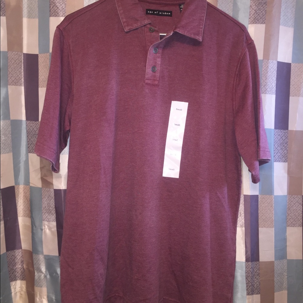 Collared tee shirt